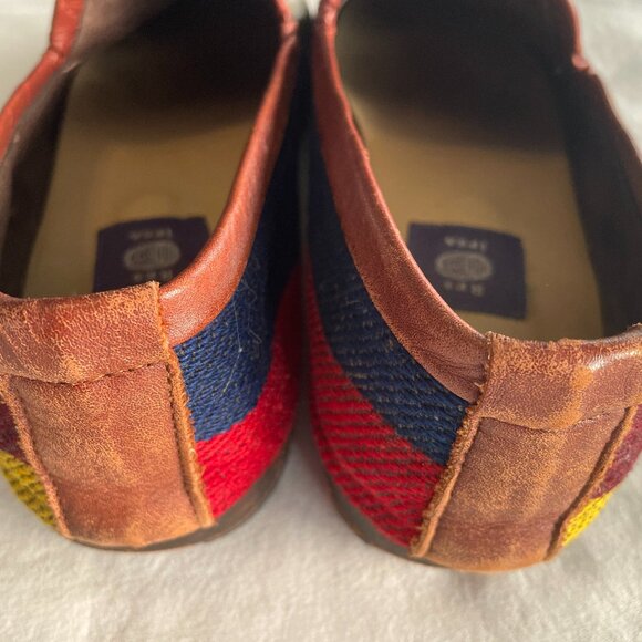 Res Ipsa Women’s Kilim Slip-On Shoes – Multicolor Stripes | Size 9 (Approx.) - Picture 4 of 6